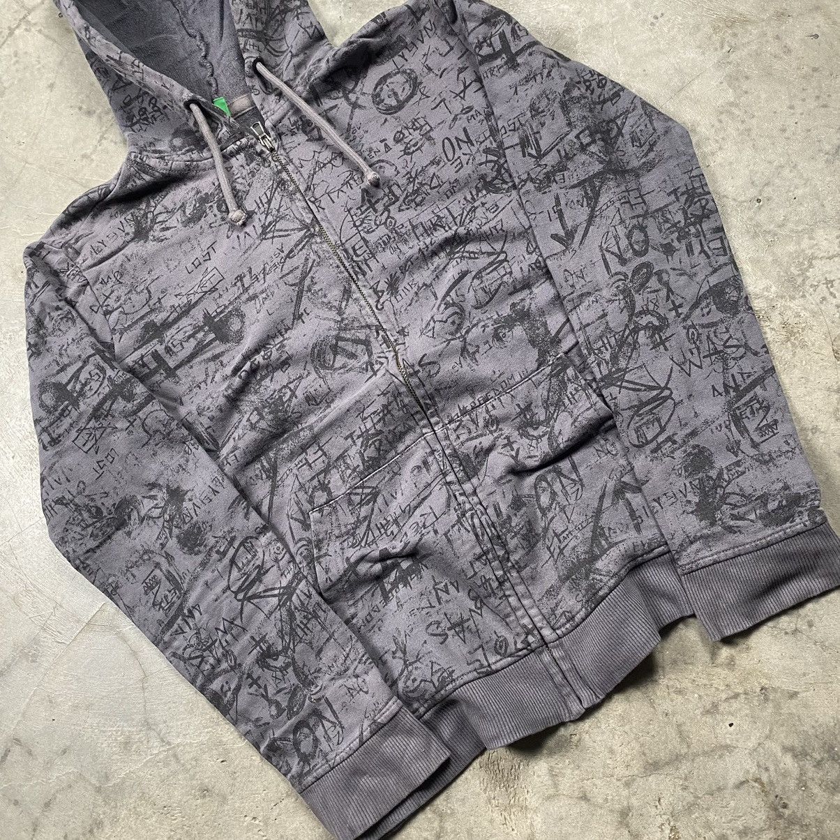 Benetton × If Six Was Nine × Le Grande Bleu (L.G.B.) y2k Benetton Wording Poem Fullprint Zip Up Size US S / EU 44-46 / 1 - 3 Thumbnail