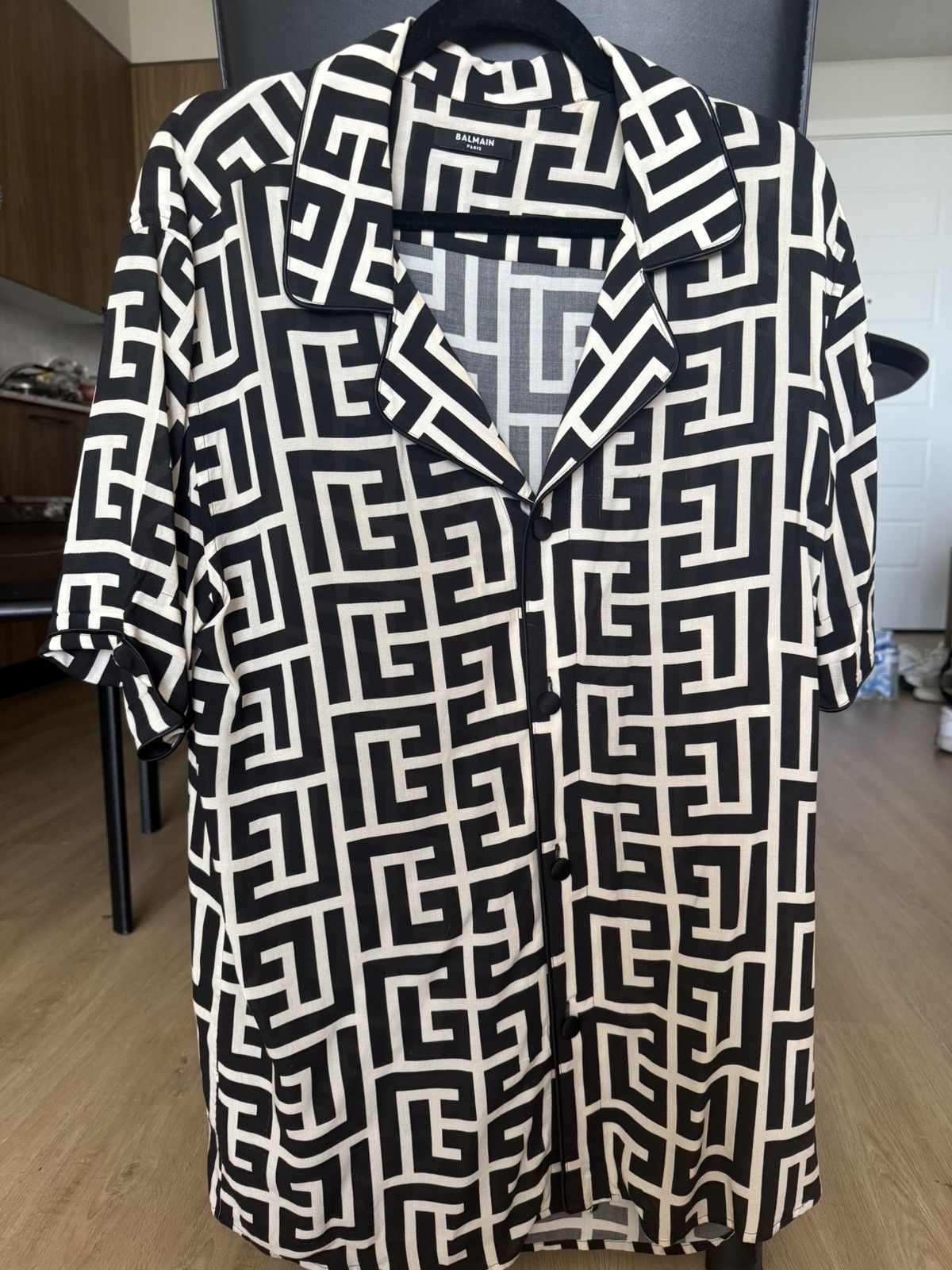 Balmain Balmain Paris Monogram Silk Shirt – Black & White Geometric Size US M / EU 48-50 / 2 - 4 Thumbnail