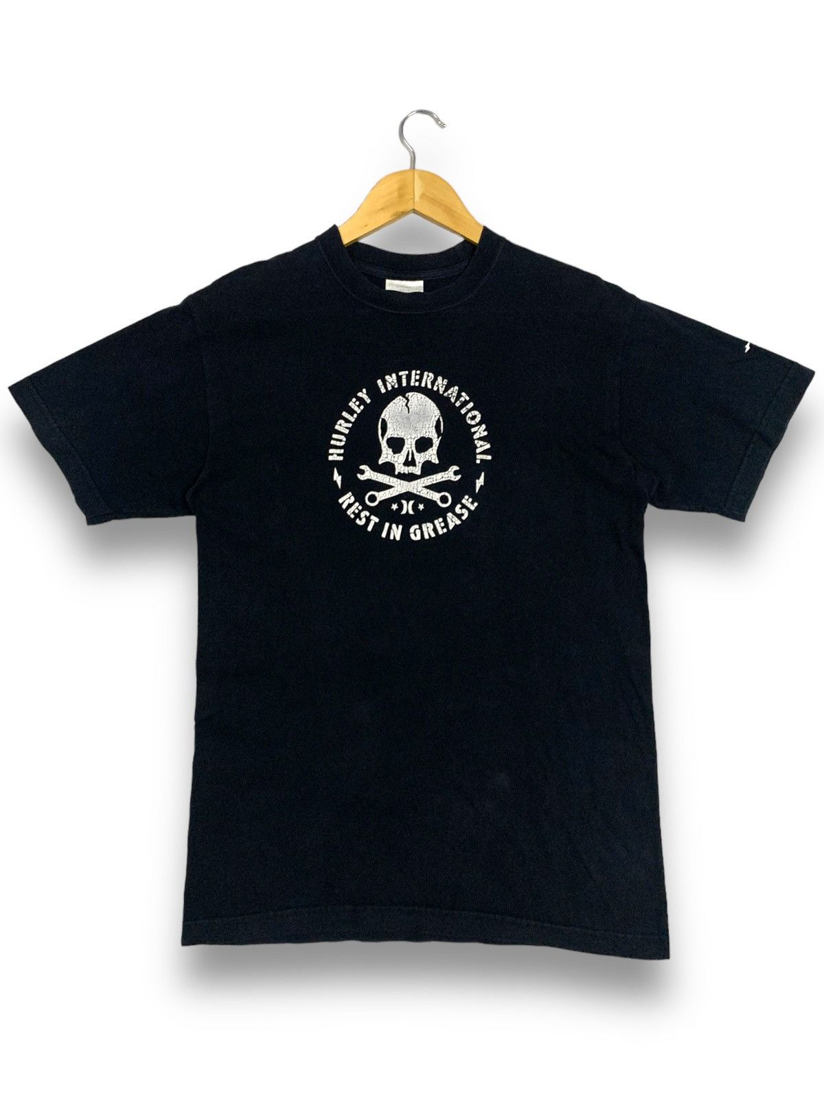 Mastermind Japan Vintage Y2K Hurley Skull Printed Punk Tees like Mastermind Size US M / EU 48-50 / 2 - 1 Thumbnail