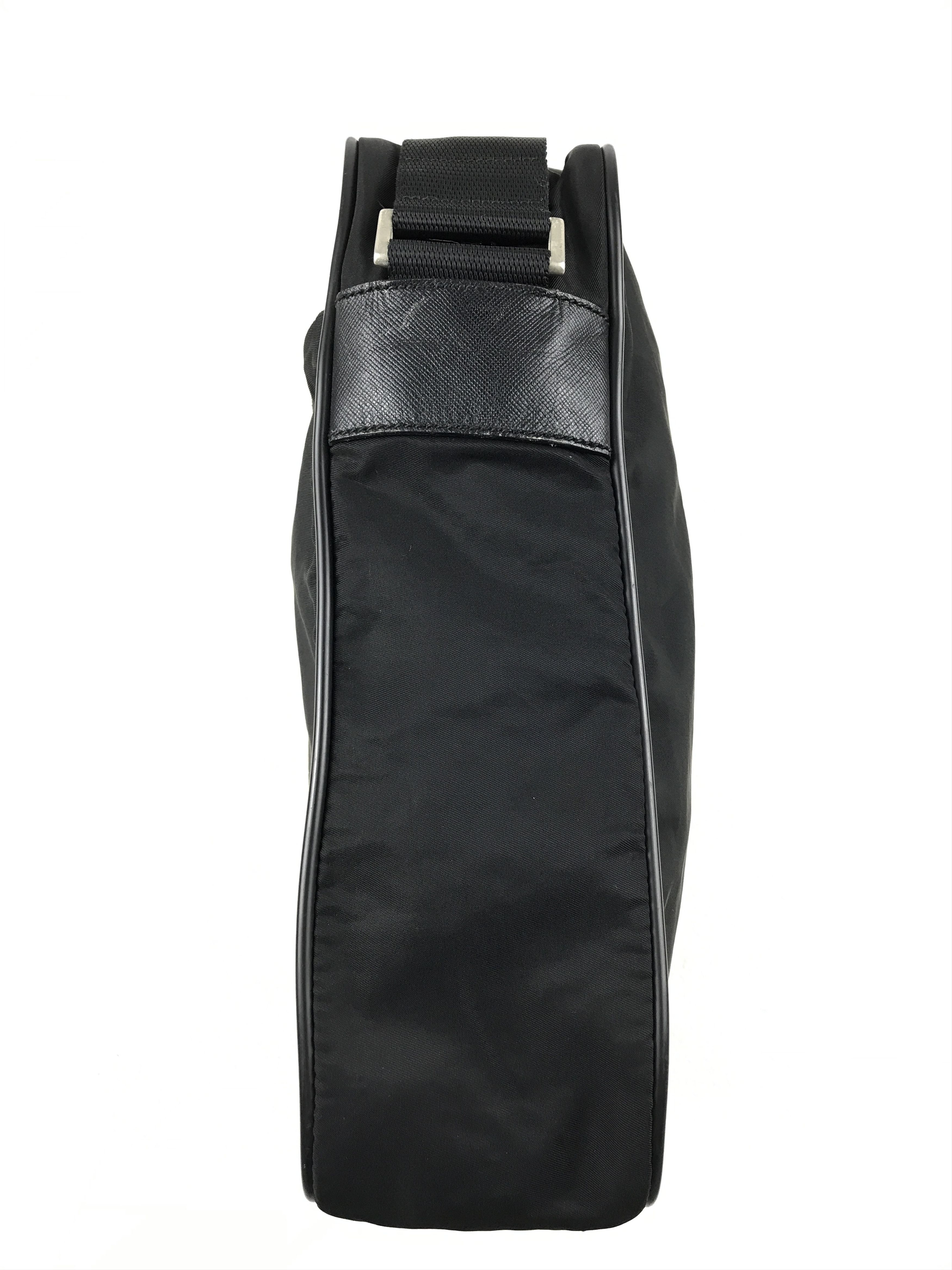 Prada Vintage Prada Nylon Sling Bag Crossbody bag Size ONE SIZE - 4 Thumbnail