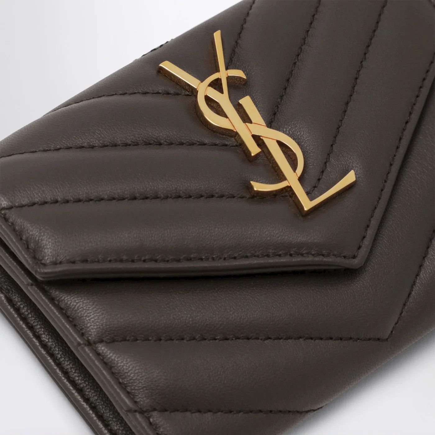 Saint Laurent Paris o1d2blof0526 Size: OS / Cassandre Wallet in Brown Size ONE SIZE - 4 Thumbnail