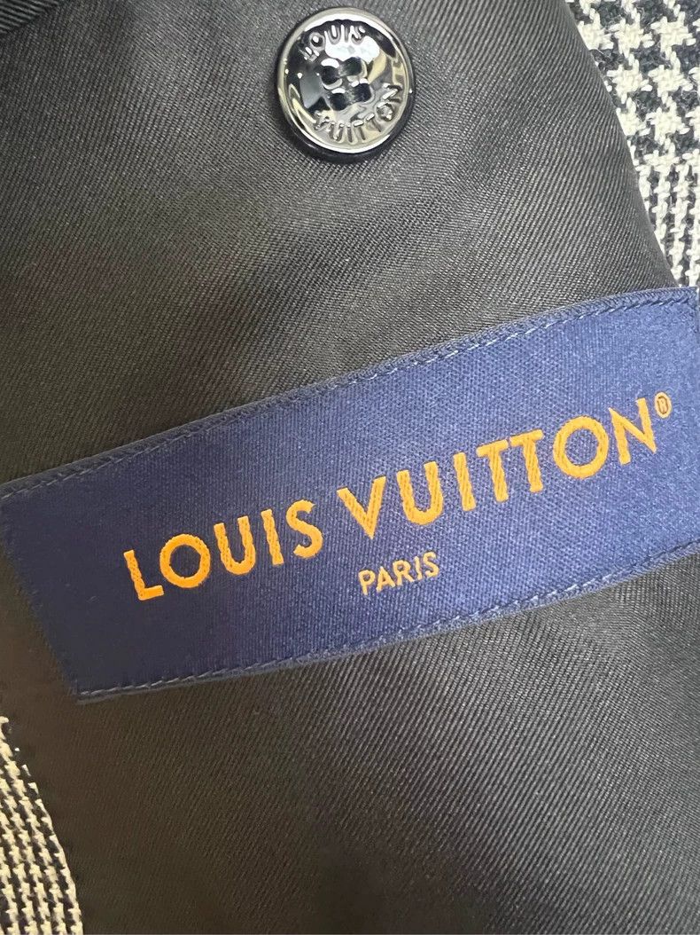 Louis Vuitton Louis Vuitton Checker Pearl Button Jacket 2505-Nextarrow Size US M / EU 48-50 / 2 - 4 Thumbnail