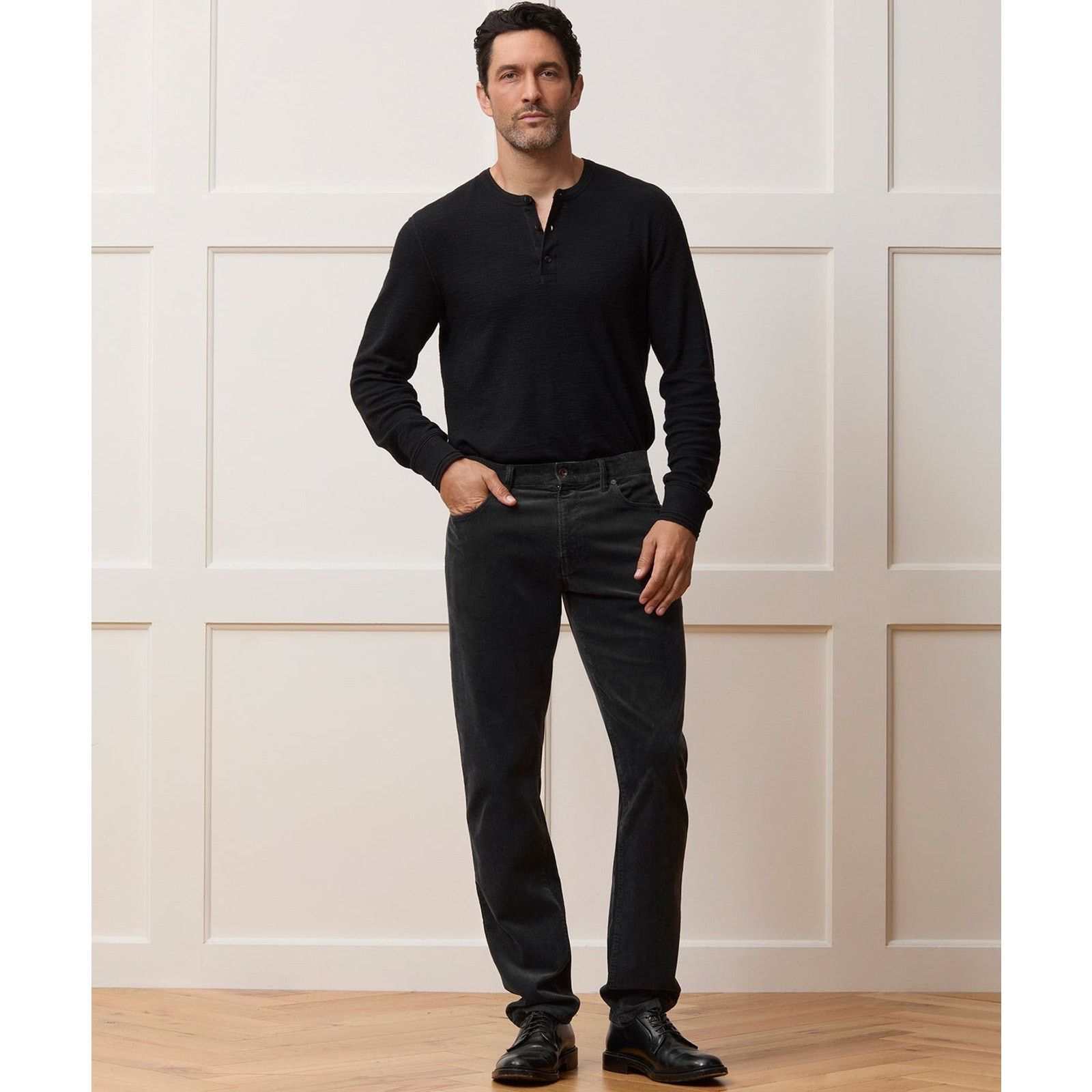 Todd Snyder Todd Snyder Corduroy 5 Pocket Cord In Pitch Black 33×32 Size US 33 - 1 Thumbnail