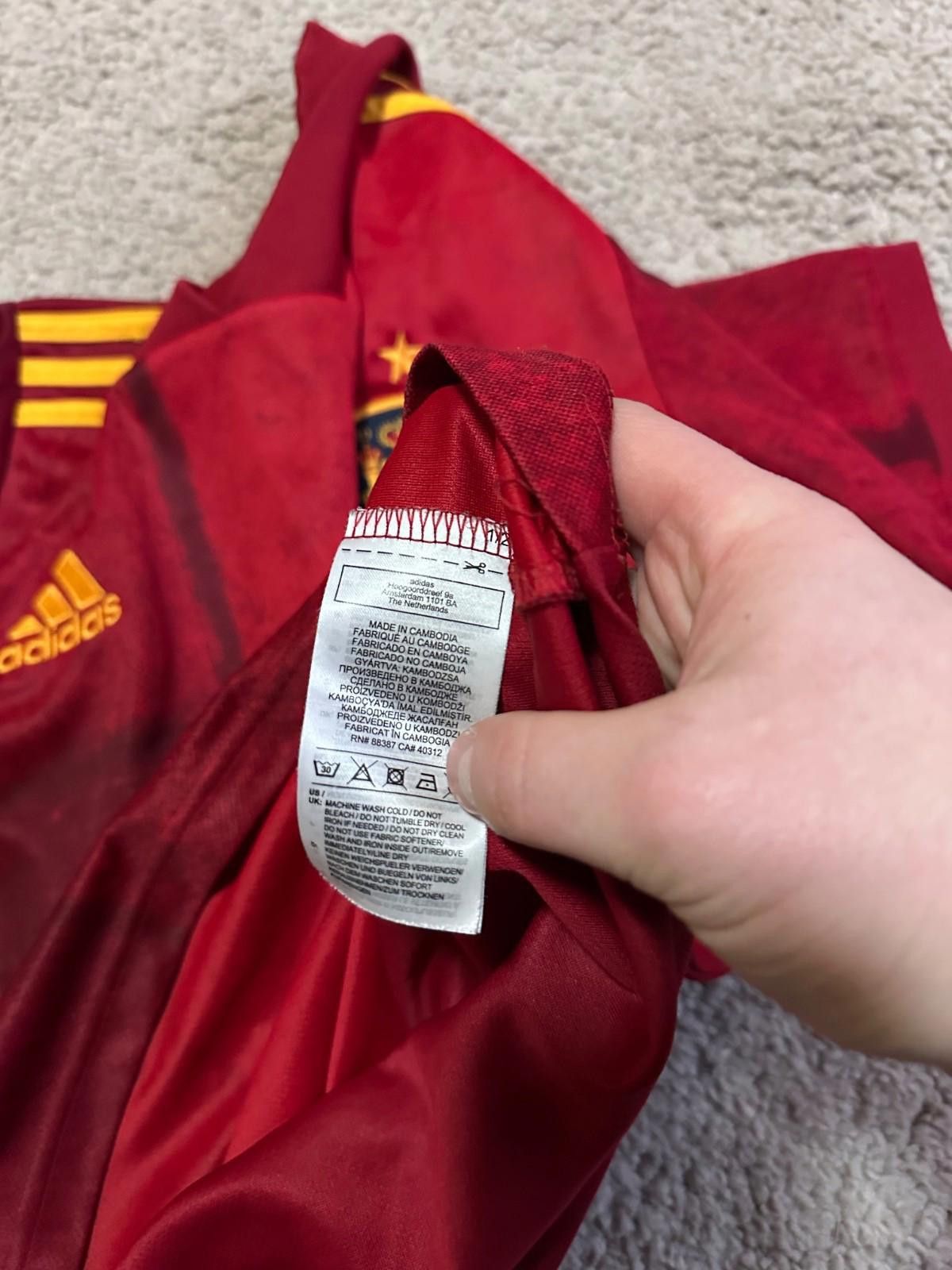 Adidas SPAIN 2019/2020 HOME FOOTBALL SHIRT JERSEY ADIDAS SIZE S Size US S / EU 44-46 / 1 - 6 Thumbnail