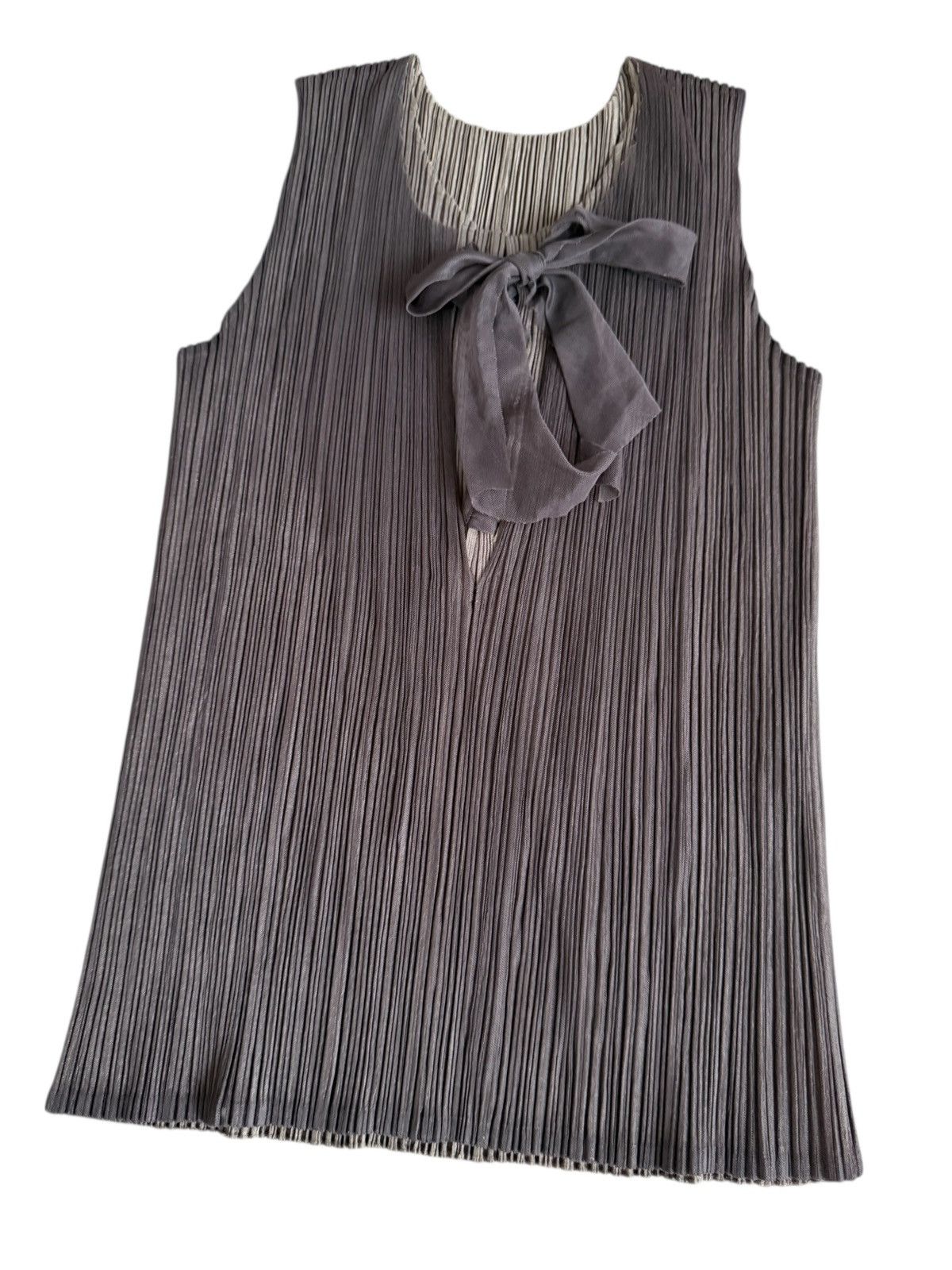 Pleats Please Issey Miyake RARE Pleats Please Issey Miyake bow top Size ONE SIZE - 2 Thumbnail