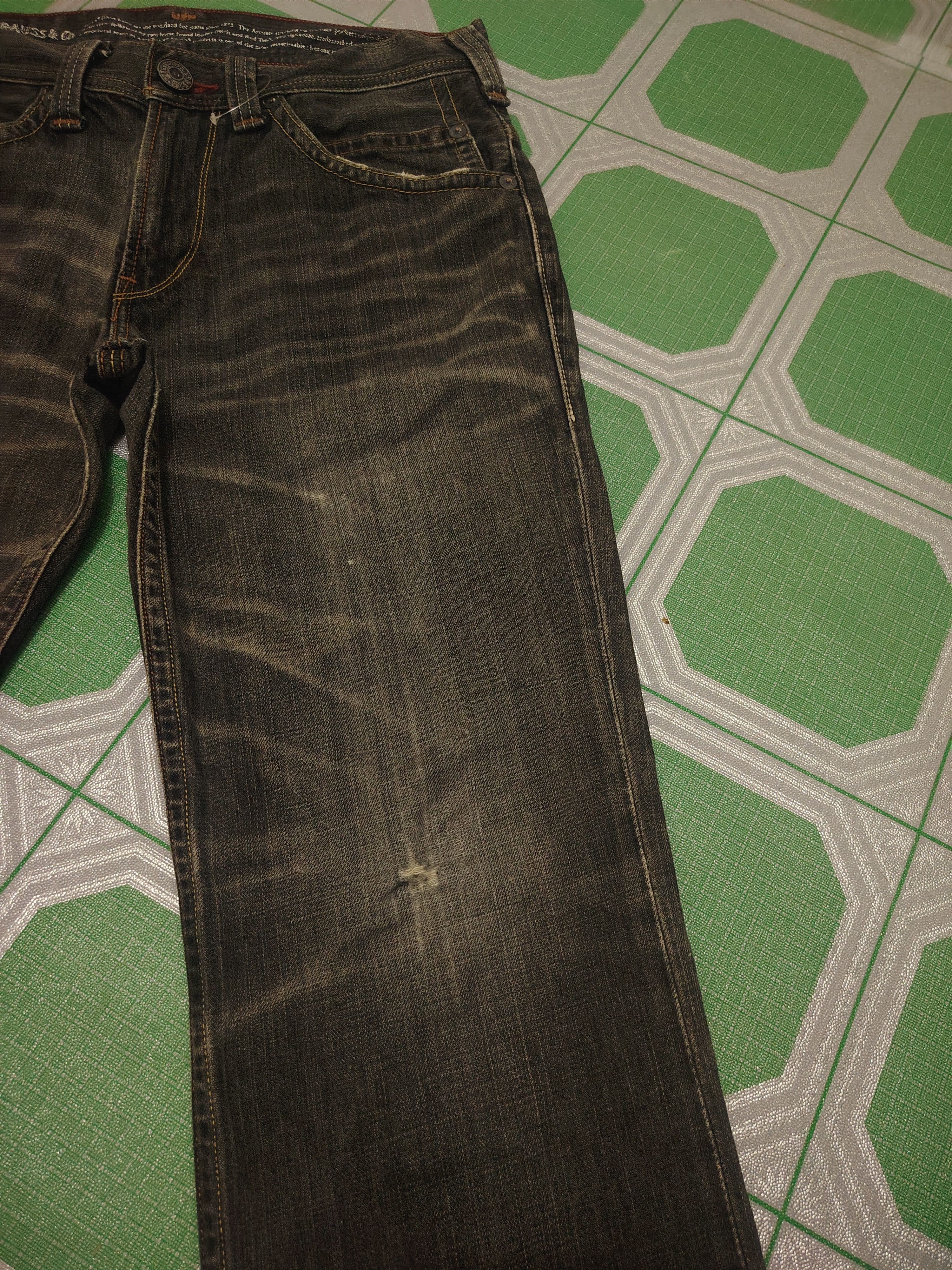 Levi's Distressed Rare!!! Levis 502 Back Pocket Bead Pattern Size US 34 / EU 50 - 5 Thumbnail