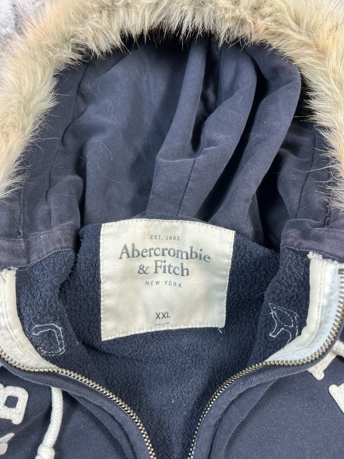 Abercrombie & Fitch Abercrombie & Fitch Fur Hood Zip Hoodie Navy XXL Size US XXL / EU 58 / 5 - 8 Thumbnail