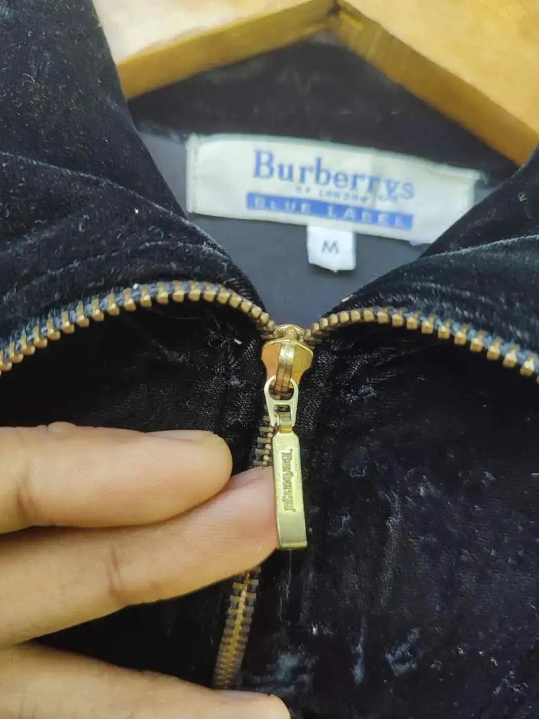 Burberry × Vintage Vintage Burberrys Blue Label Velvet Mini Dress – Japan M Size S / US 4 / IT 40 - 4 Thumbnail