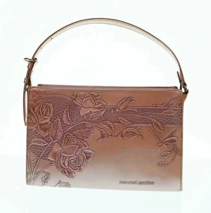 Jean Paul Gaultier Jean Paul Gaultier Rose Embossed. Size ONE SIZE - 1 Thumbnail