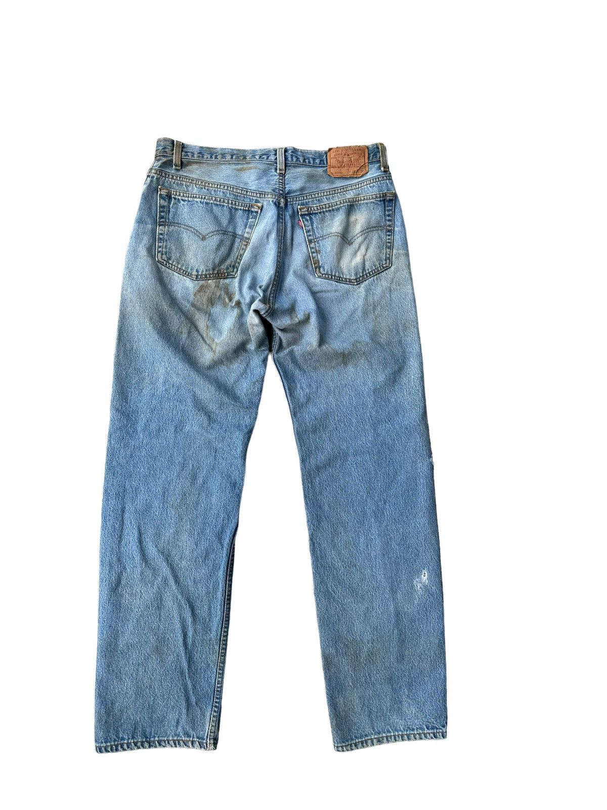 Levi's Vintage Levi’s 501 top button 552 light blue wash denim jean Size US 34 / EU 50 - 5 Thumbnail