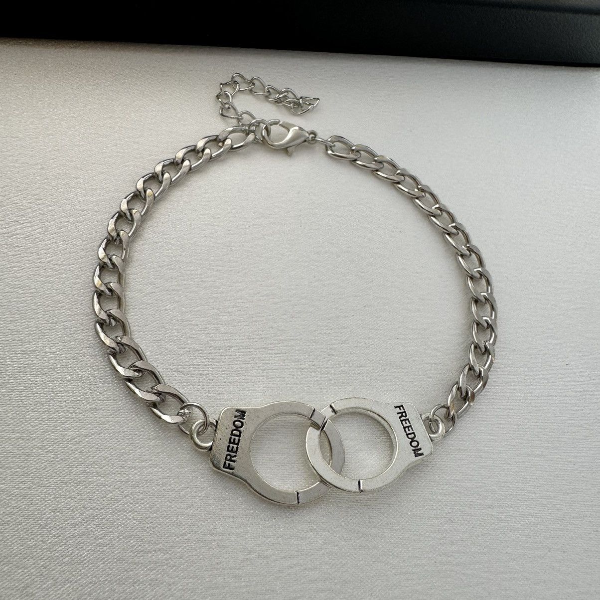 Other Handcuff Link Chain Bracelet for Men Women,Unisex Style Size ONE SIZE - 2 Thumbnail