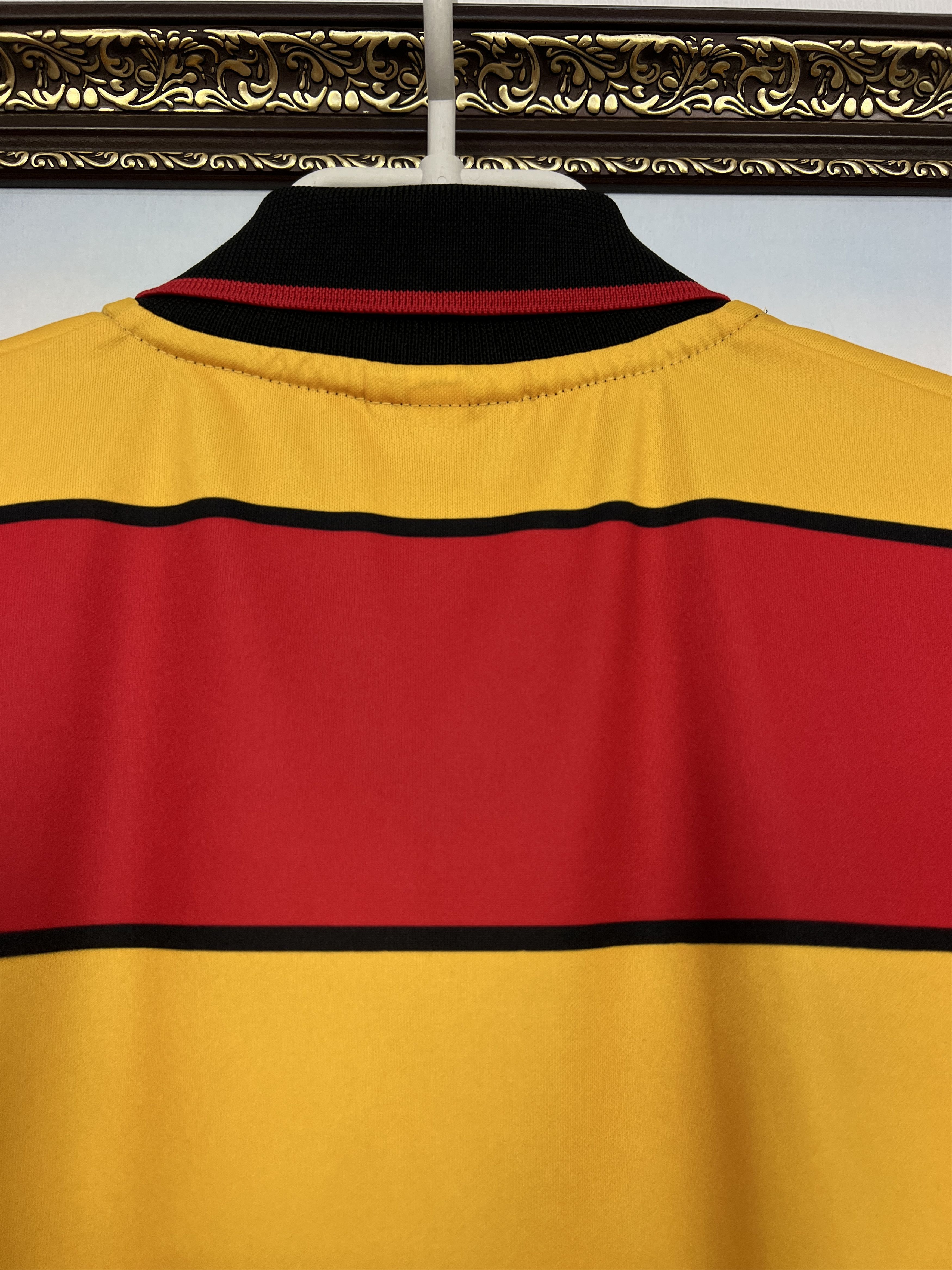 Vintage Partick Thistle Home football shirt 2000 Soccer Jersey Mens Size US M / EU 48-50 / 2 - 10 Thumbnail