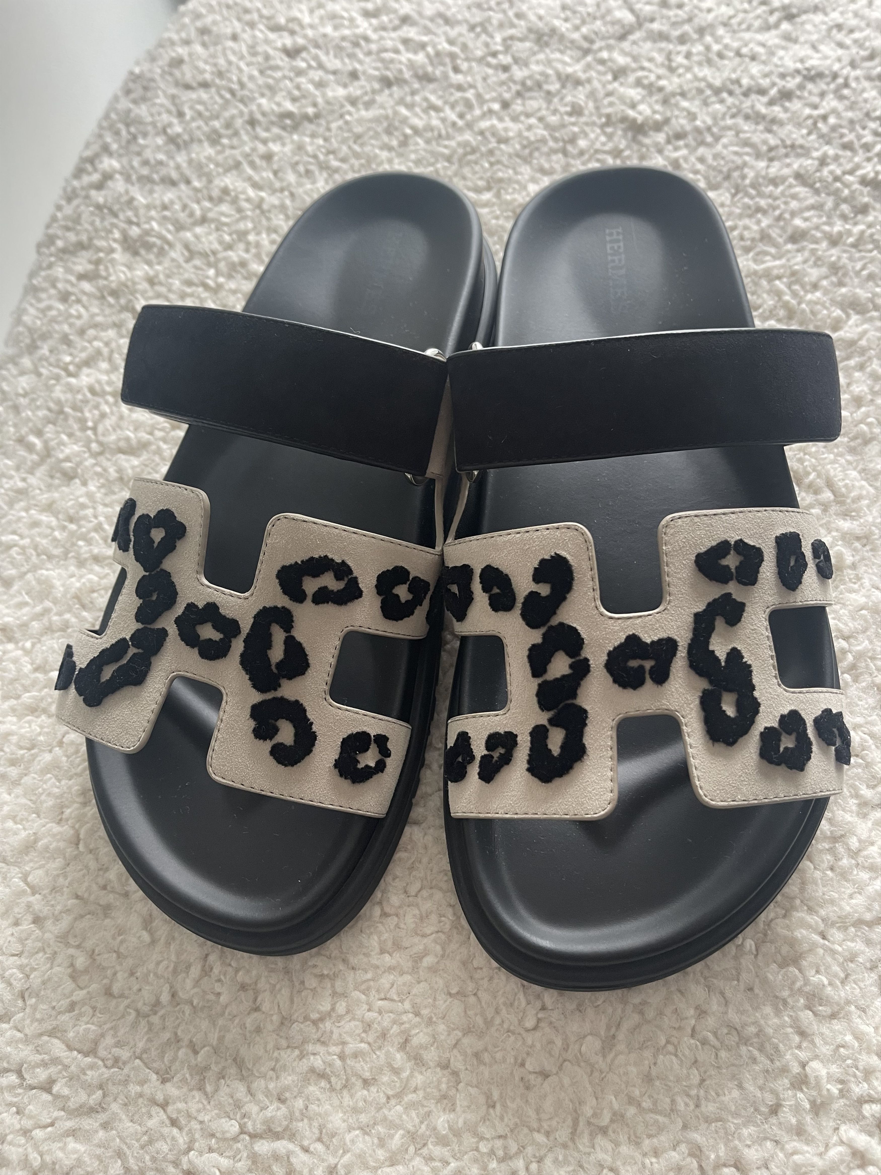 Hermes Hermes Sandal CHYPRE GOAT VELVET Size US 8 / IT 38 - 1 Thumbnail