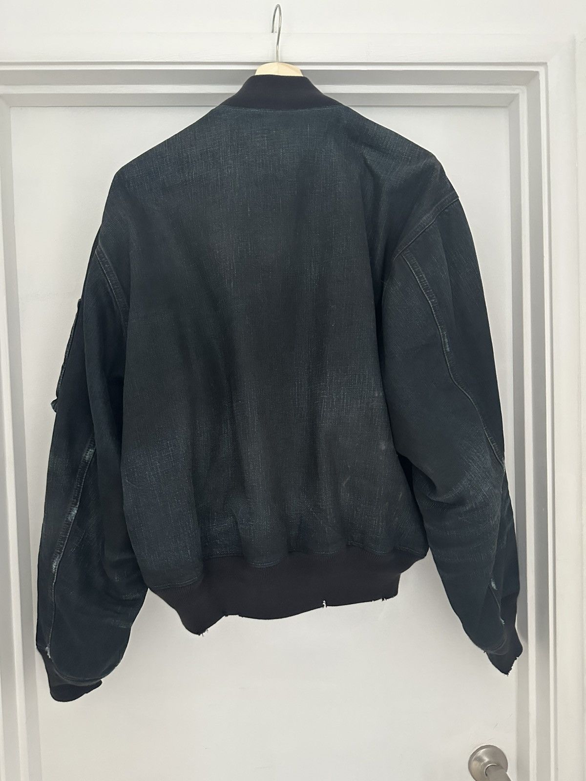 Balenciaga Balenciaga Spring25 Denim Bomber Jacket Size US XS / EU 42 / 0 - 6 Thumbnail