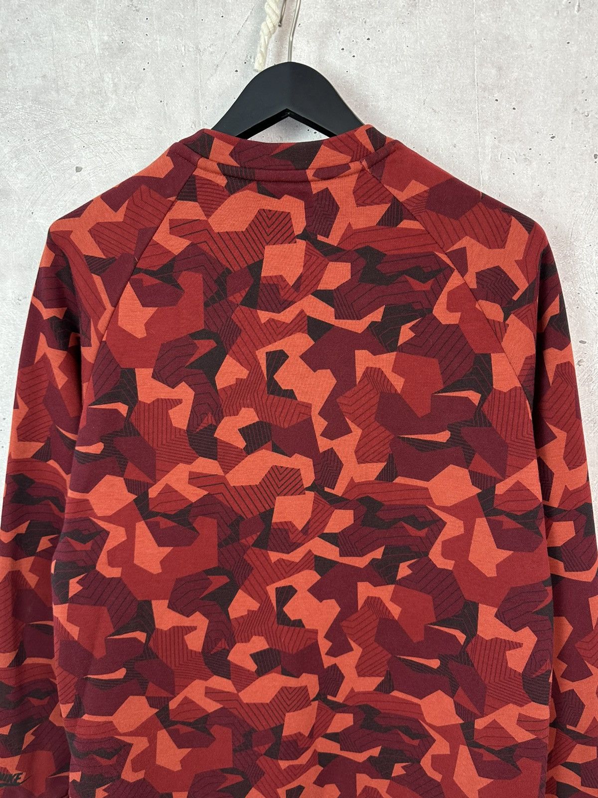 Nike Nike Tech Fleece Red Camo Crew Neck Cotton Men’s Sweatshirt Size US M / EU 48-50 / 2 - 8 Thumbnail