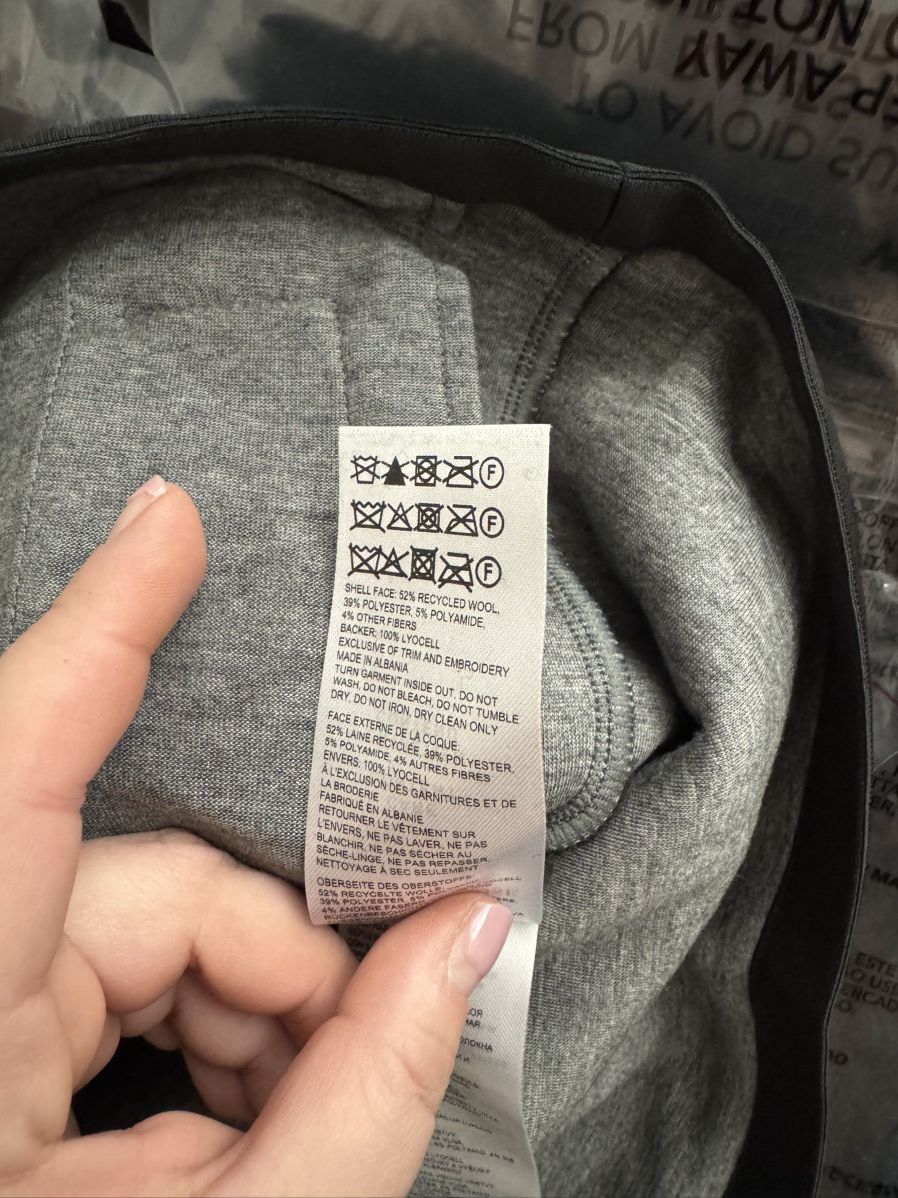 Canada Goose 🆕Canada Goose Updated Renfrew Fleece Pullover, size XL Size US XL / EU 56 / 4 - 10 Thumbnail