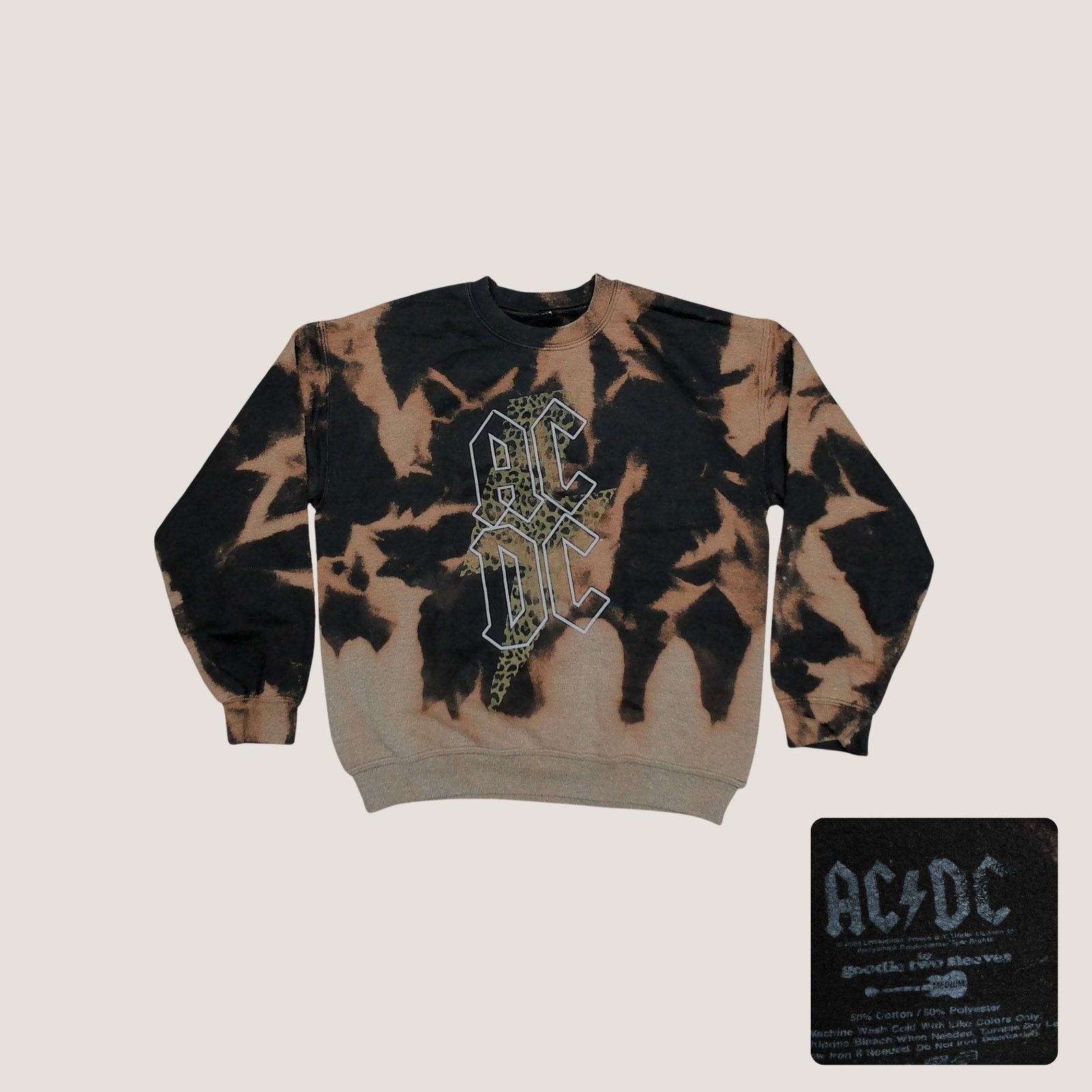 Other Reworked Bleach ACDC Leopard Lightning Bolt Sweatshirt Size L / US 10 / IT 46 - 1 Thumbnail