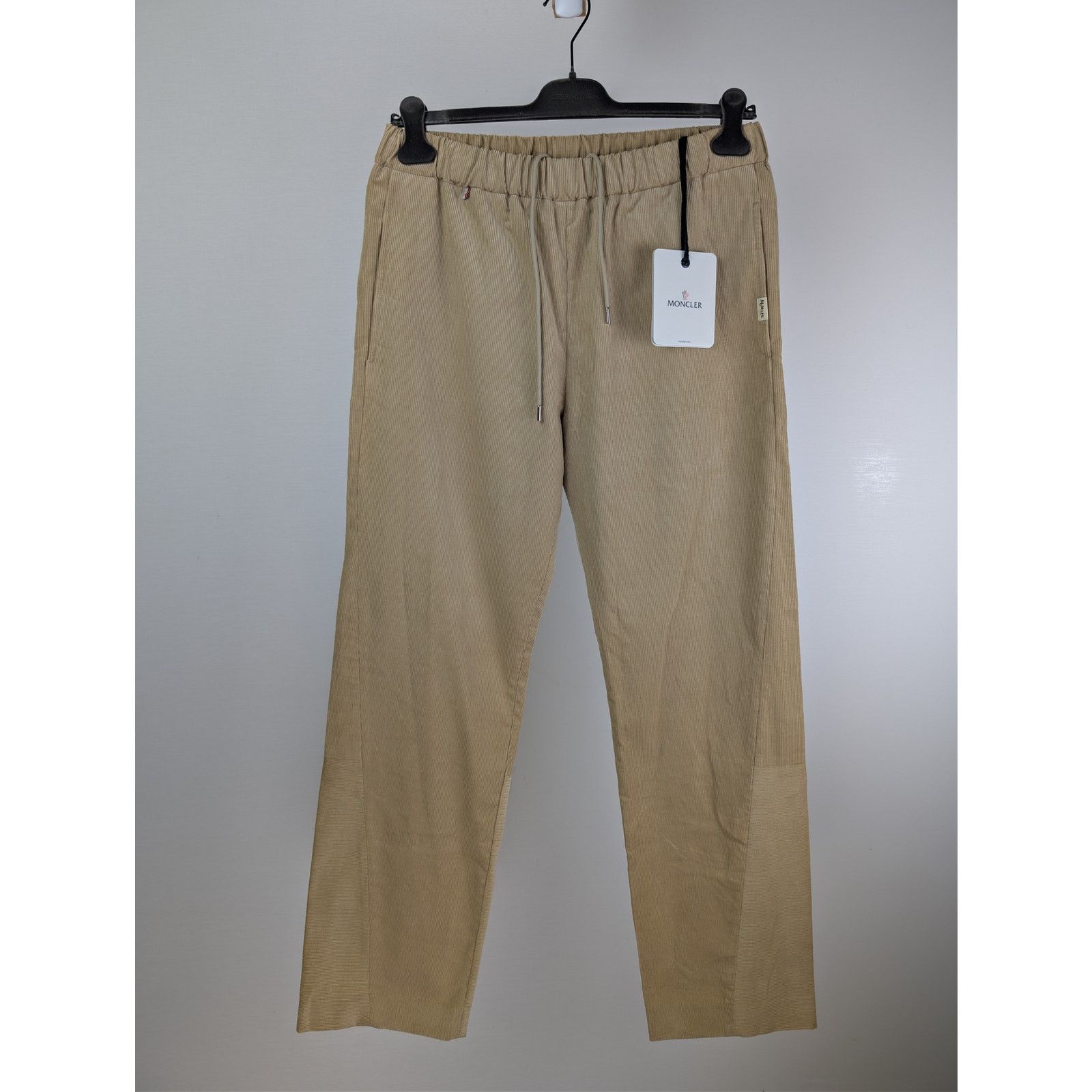 Moncler o1rshd1 Trousers Sweatpants in Beige Size US 32 / EU 48 - 4 Thumbnail