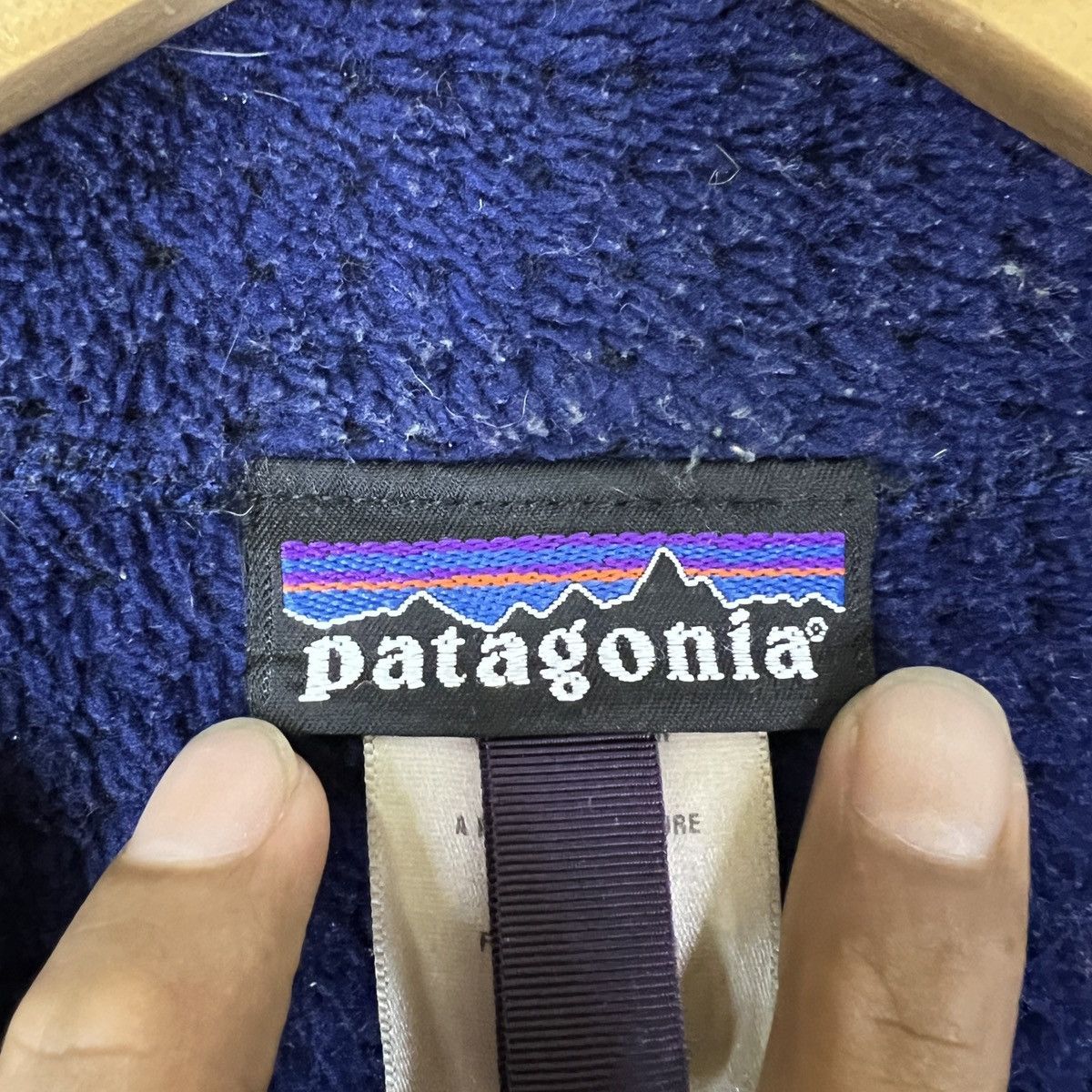 Patagonia Vintage Patagonia R4 Fleece Zipper jacket Made In Usa Size L Size US L / EU 52-54 / 3 - 15 Thumbnail