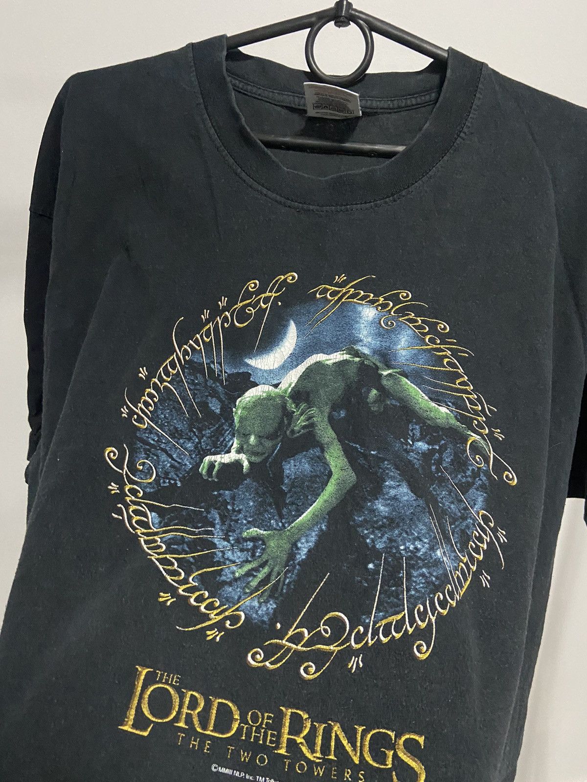 Vintage Lord of the rings two towers Gollum big print 2003 t shirt Size US XL / EU 56 / 4 - 5 Thumbnail