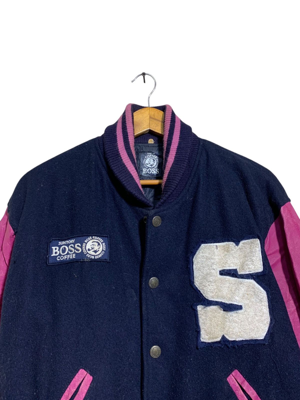 Vintage 🔥VERY WORN VTG SUNTORY BOSS COFFEE VARSITY JACKETS Size US M / EU 48-50 / 2 - 9 Thumbnail
