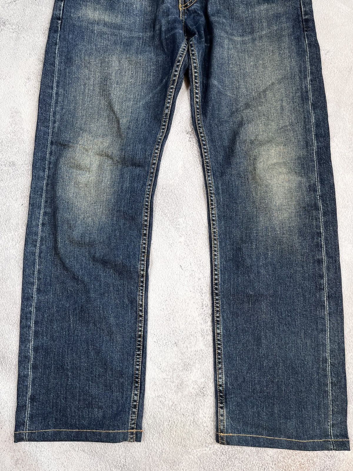 Levi's × Levi's Vintage Clothing × Vintage Vintage Y2K Levi’s 505 straight faded denim jeans size 33 Size US 33 - 7 Thumbnail