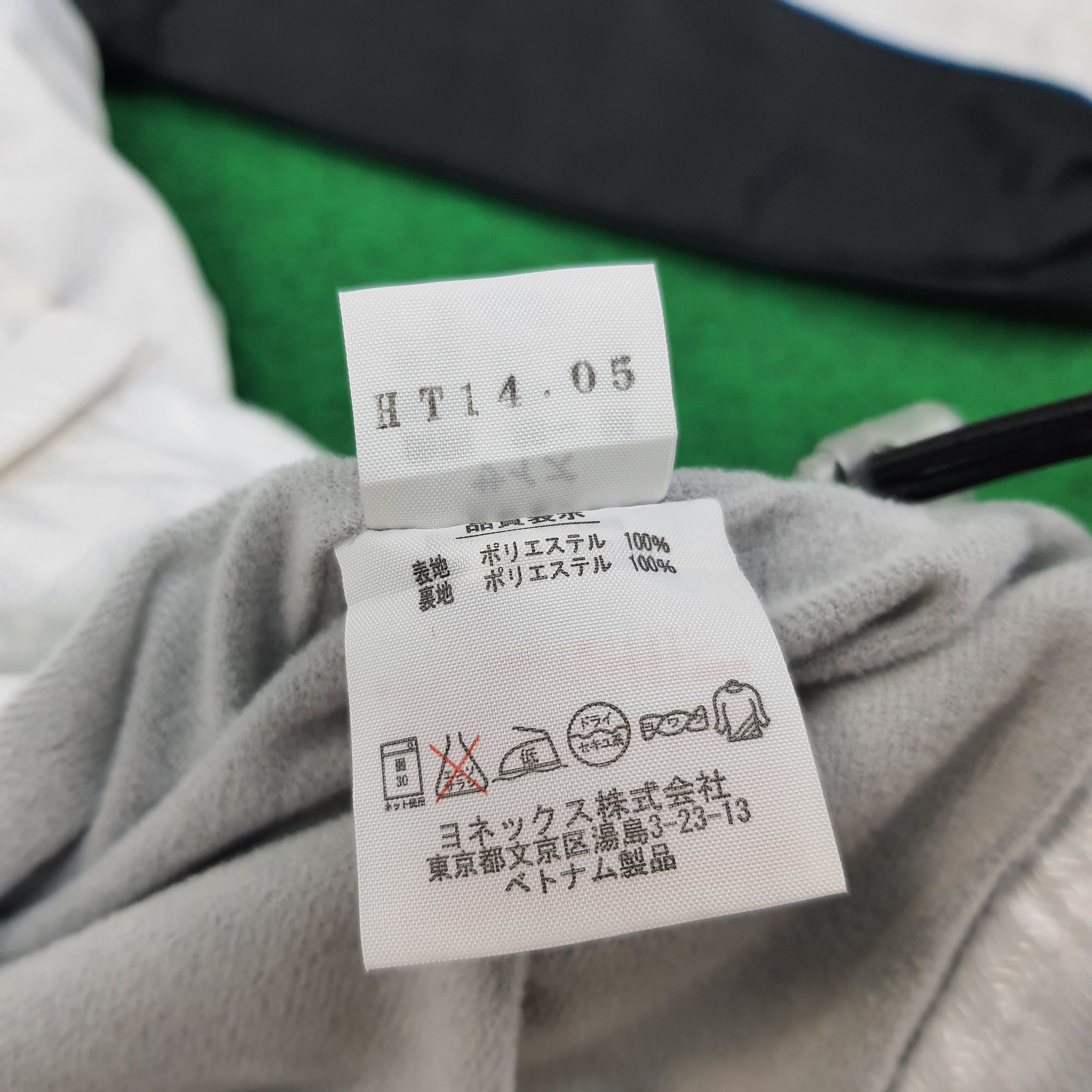 Japanese Brand Vintage Yonex Sportswear Training Jacket C261N26 Size US L / EU 52-54 / 3 - 8 Thumbnail