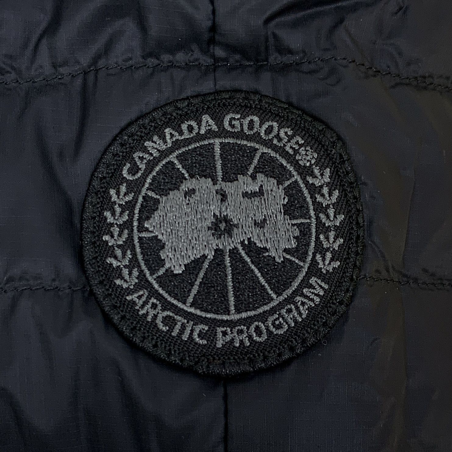 Canada Goose Canada Goose Roncy Black Down Jacket (Size M) Size US M / EU 48-50 / 2 - 4 Thumbnail