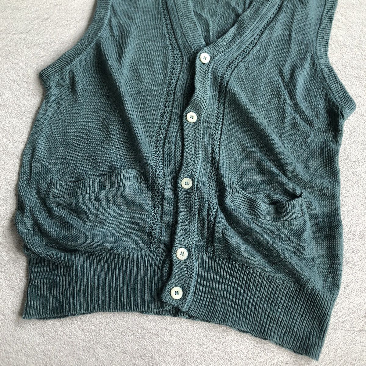Yves Saint Laurent Yves saint laurent knitted vest Size M / US 6-8 / IT 42-44 - 2 Thumbnail
