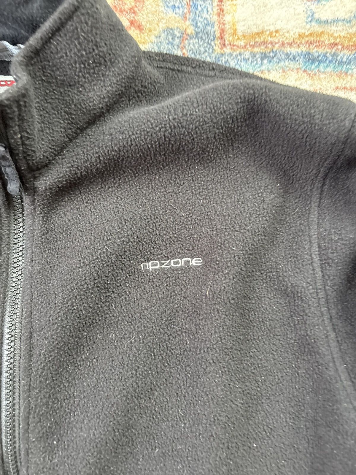 Vintage Vintage Ripzone Black Zip-up Fleece Size XL Size US XL / EU 56 / 4 - 4 Thumbnail