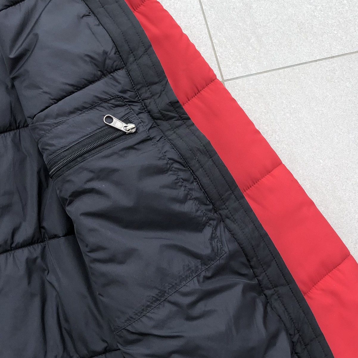 The North Face Vintage The North Face Puffer Jacket Size US L / EU 52-54 / 3 - 8 Thumbnail