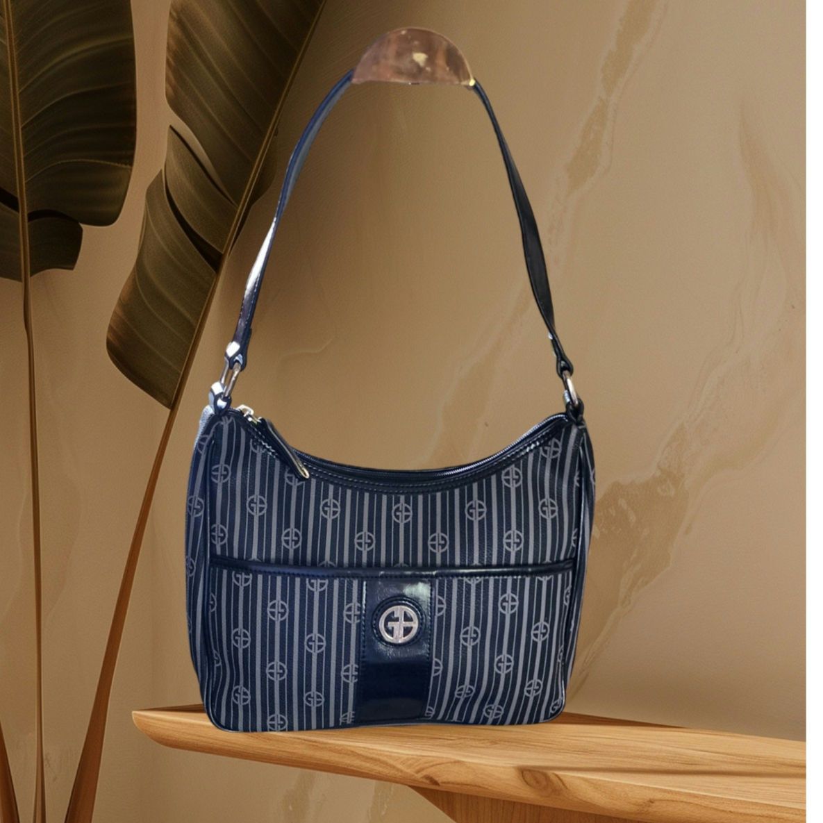 Giani Bernini Giani Bernini faux leather Black & Gray stripes shoulder bag Size ONE SIZE - 1 Thumbnail