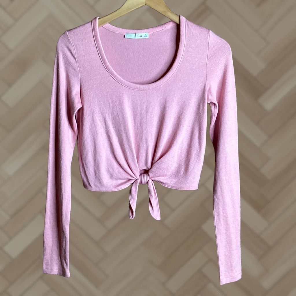 Vintage Wilfred Free Women's Top S Pink Long Sleeve Round Neck Tie Front Cropped Size S / US 4 / IT 40 - 1 Thumbnail