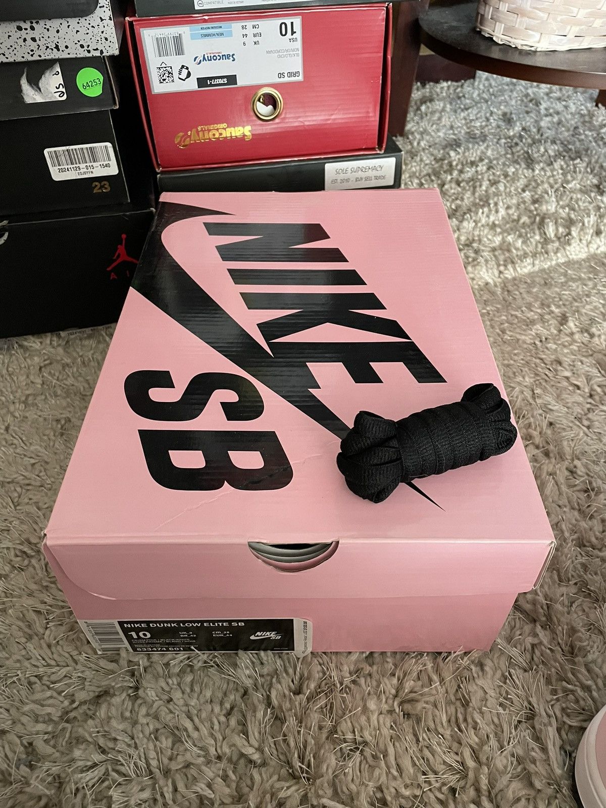 Nike SB Nike SB Dunk Low Pink Box Size US 10 / EU 43 - 9 Thumbnail