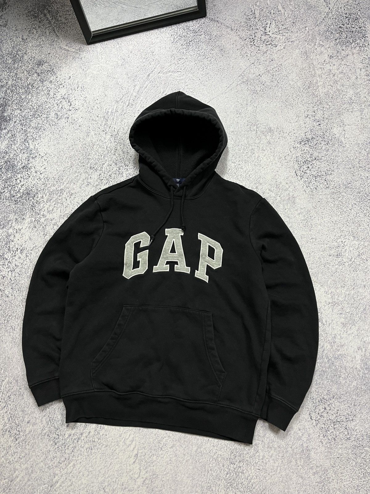Gap × Vintage Gap Big Embroidered Logo Hoodie Black Y2K Streetwear Hype Size US S / EU 44-46 / 1 - 3 Thumbnail