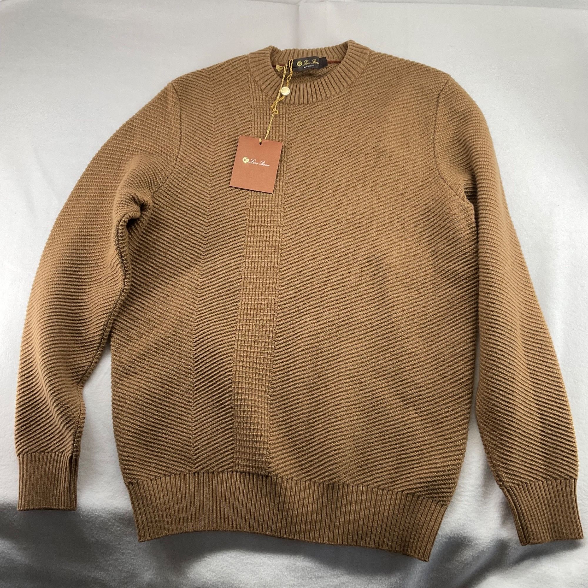 Loro Piana NWT Loro Piana brown women men Cashmere jumper sweater crew Size M / US 6-8 / IT 42-44 - 1 Thumbnail