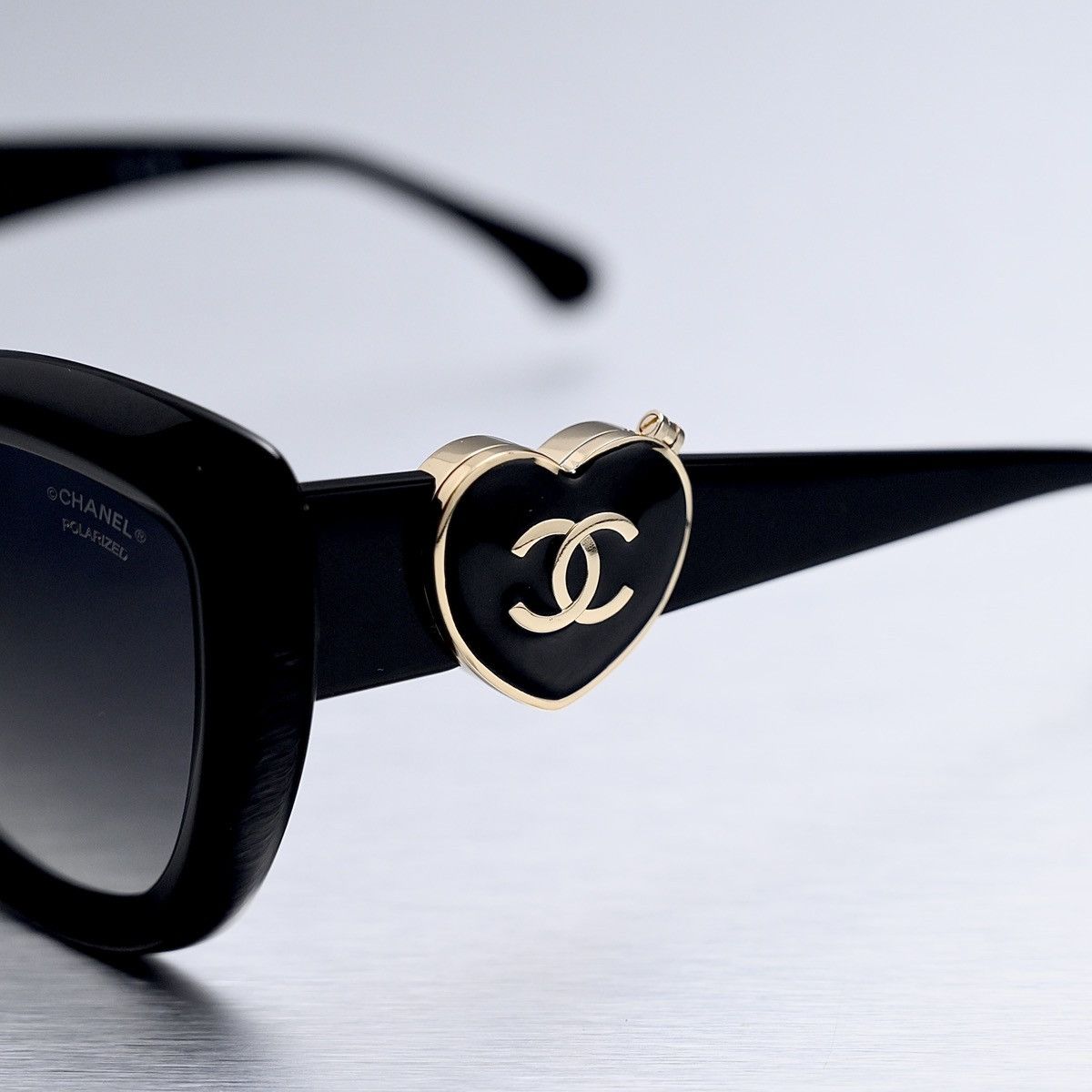 Chanel CHANEL 0CH5517 C622S8 SUNGLASSES Size ONE SIZE - 3 Thumbnail