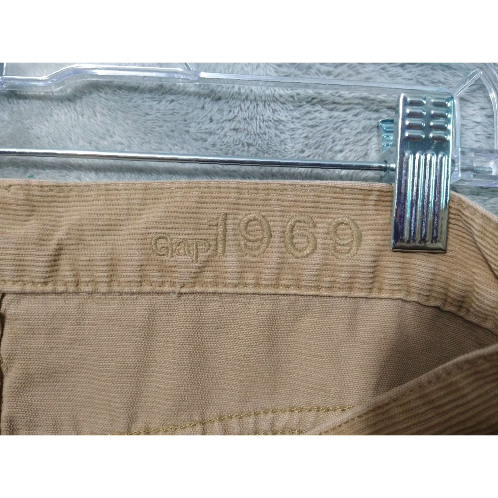 Gap Gap 1969 Pants Mens 32x32 Beige Corduroy Straight Regular Fit 5-Pocket Mid Rise Casual Shirts? Size US 32 / EU 48 - 7 Thumbnail