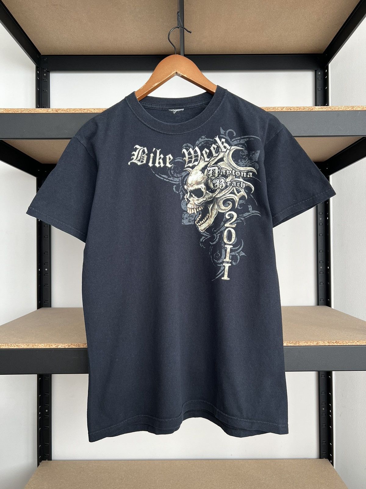 Vintage Vintage 2011 Bike Week Daytona Beach Skull Harley Y2k Tshirt Size US M / EU 48-50 / 2 - 2 Thumbnail