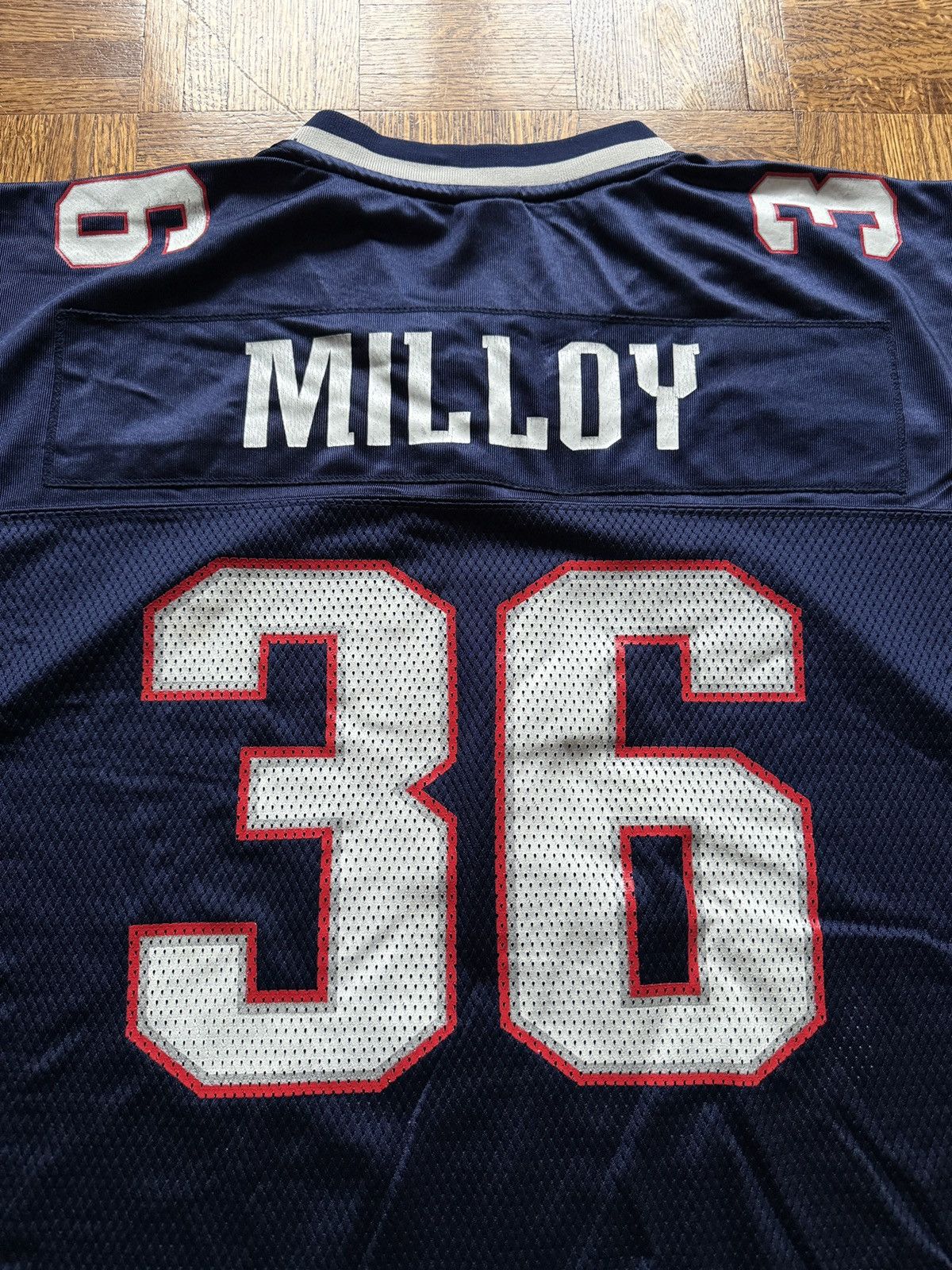 Reebok Vintage Reebok Lawyer Milloy New England Patriots Jersey Size US XL / EU 56 / 4 - 6 Thumbnail
