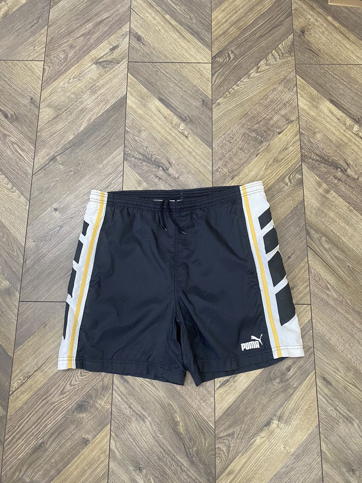 Puma × Vintage Vintage Puma 90s style Shorts Size US 32 / EU 48 - 2 Thumbnail
