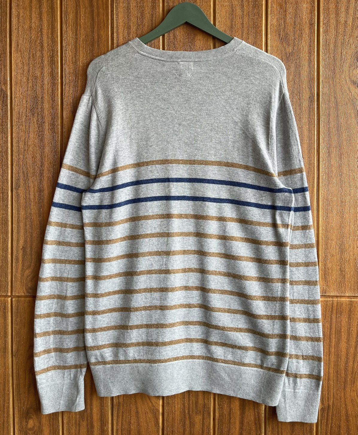 Gap 🔥GAP🔥Striped Sweatshirt V Neck Long Sleeve Tee Size US M / EU 48-50 / 2 - 3 Thumbnail
