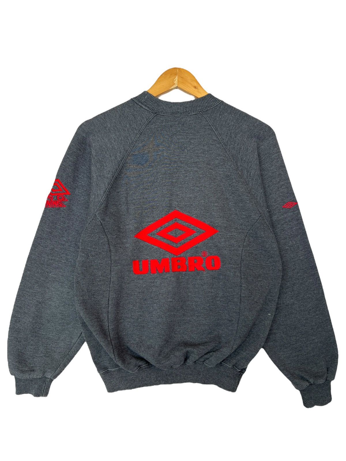 Umbro Vintage 90s Umbro Embroidered Logo Sweatshirt Size US S / EU 44-46 / 1 - 3 Thumbnail