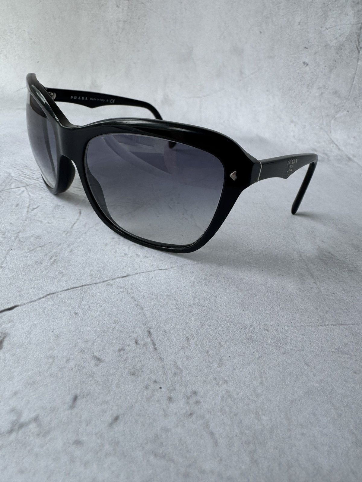 Prada × Vintage Prada Sunglasses SPR 24N Black Acetate Size ONE SIZE - 5 Thumbnail