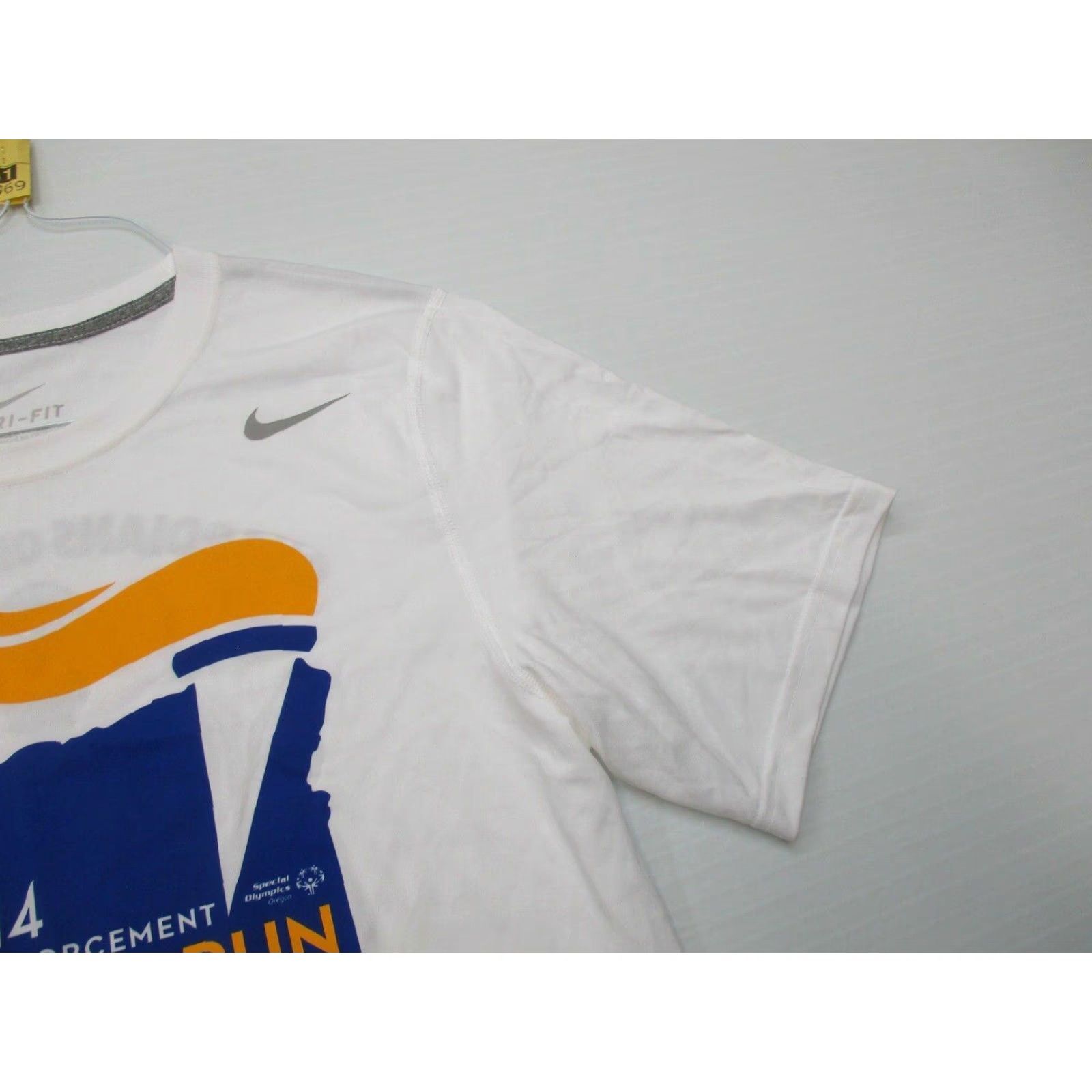 Nike Nike Men's Shirt XS? Size US S / EU 44-46 / 1 - 4 Thumbnail