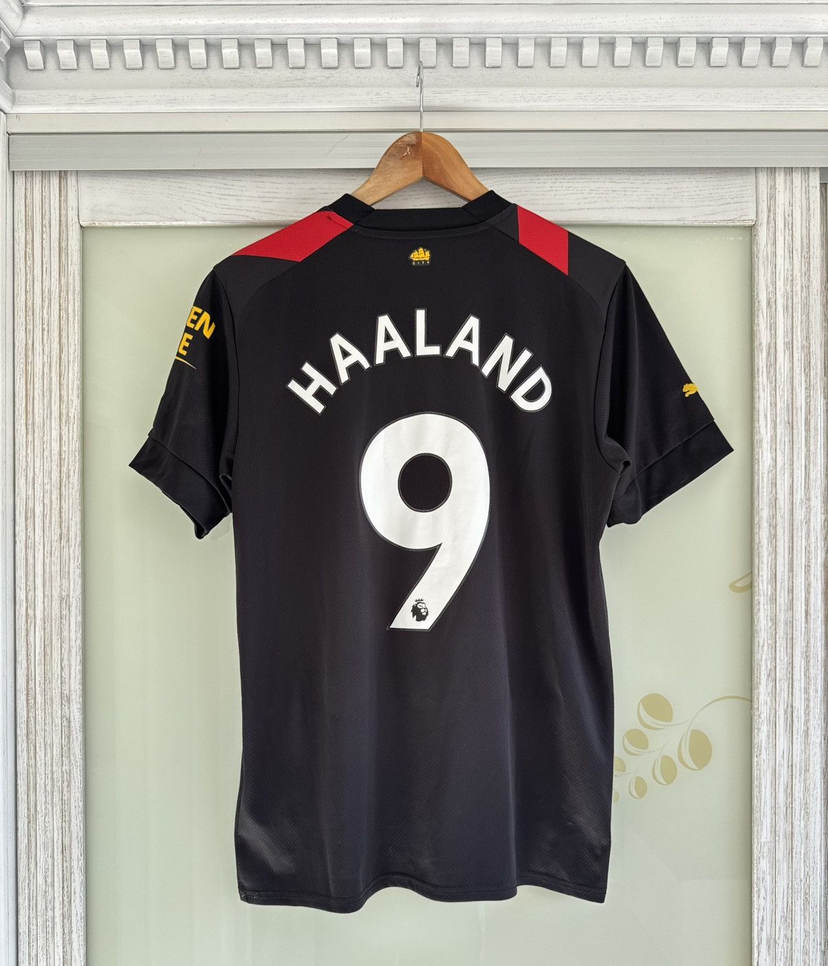 Puma Haaland #9 Manchester City 2022-2023 Away Soccer Jersey Kit Size US M / EU 48-50 / 2 - 1 Thumbnail