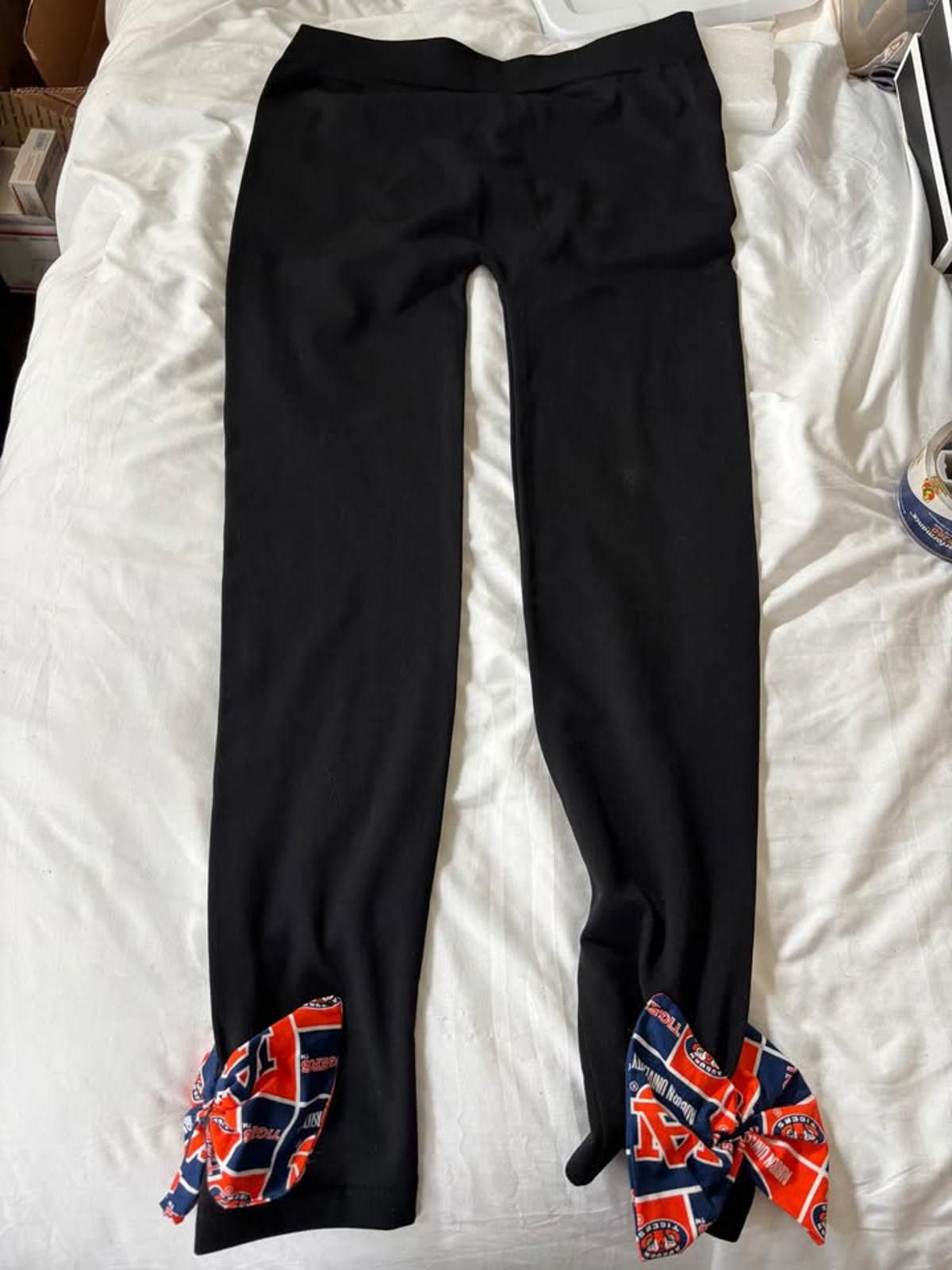 Unknown London 4. Auburn Black Women's Leggings w Decorative Bow Plus Size Size 30" / US 8 / IT 44 - 1 Thumbnail