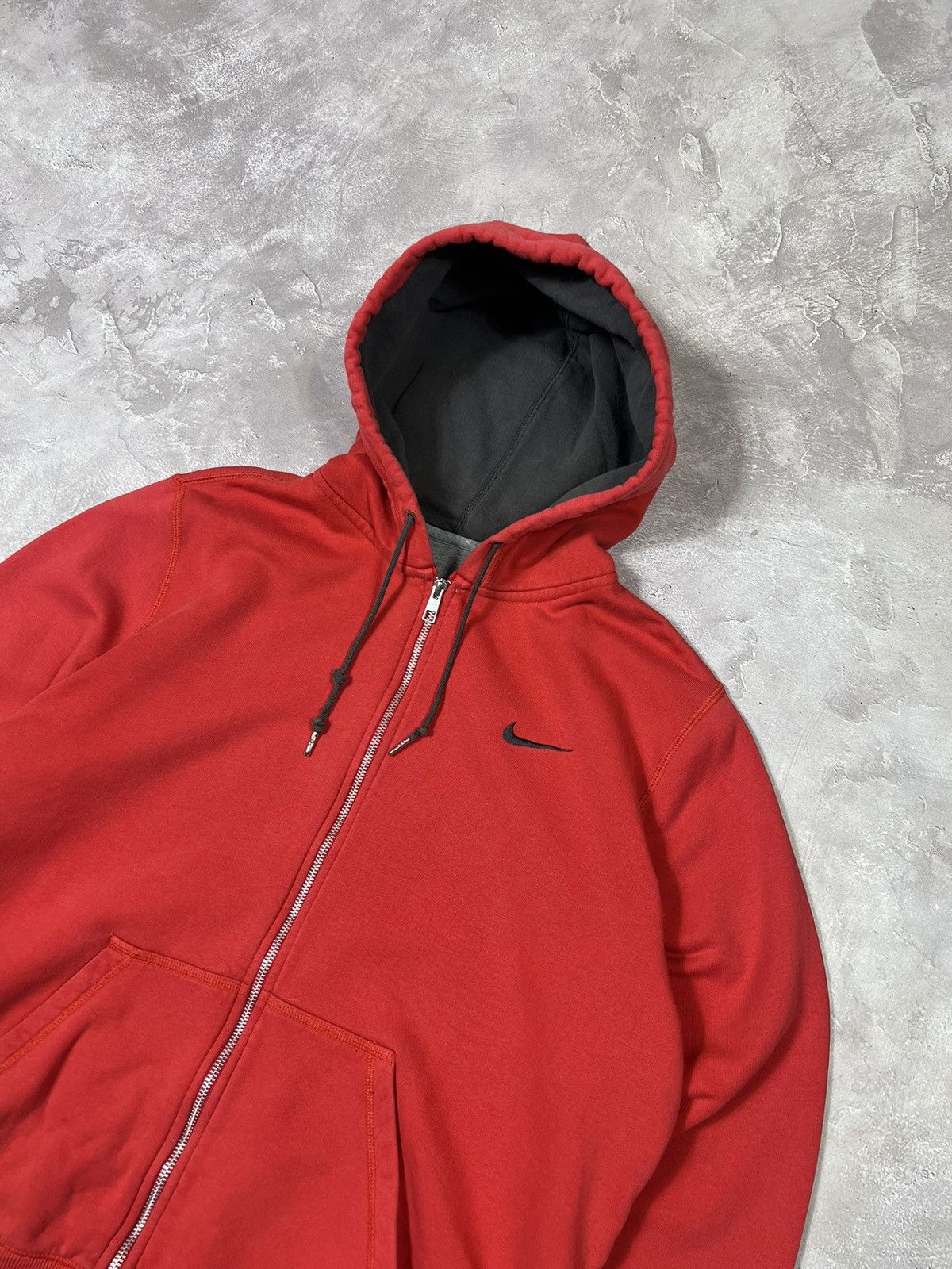 Vintage Vintage Nike Swoosh Distressed Zip hoodie Size US L / EU 52-54 / 3 - 2 Thumbnail