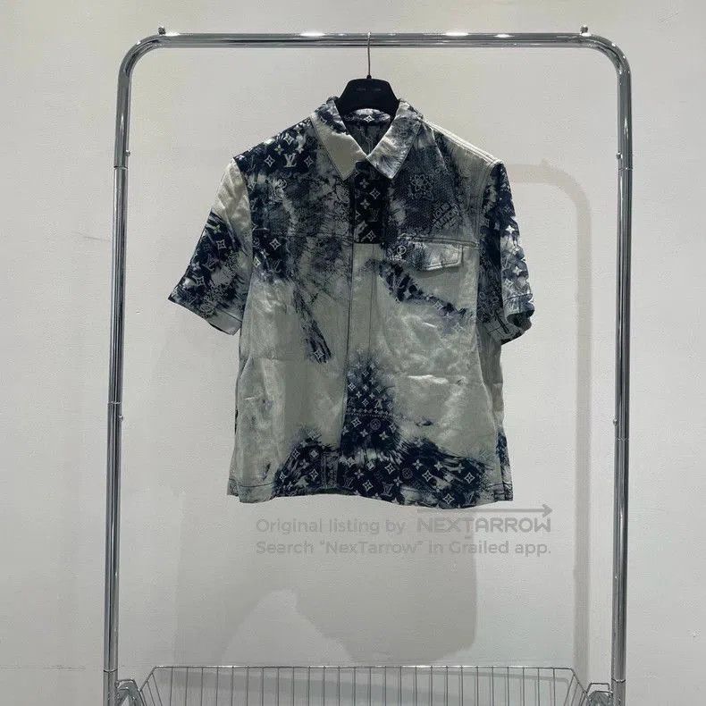 Louis Vuitton Louis Vuitton Tie-Dye Denim Short Sleeve. Size US XL / EU 56 / 4 - 2 Thumbnail