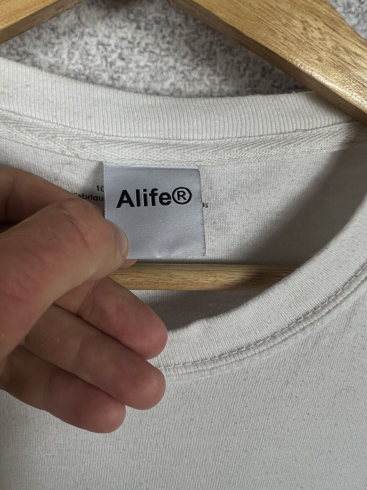 Alife Alife Logo Streetwear Tee Y2K Size US M / EU 48-50 / 2 - 3 Thumbnail